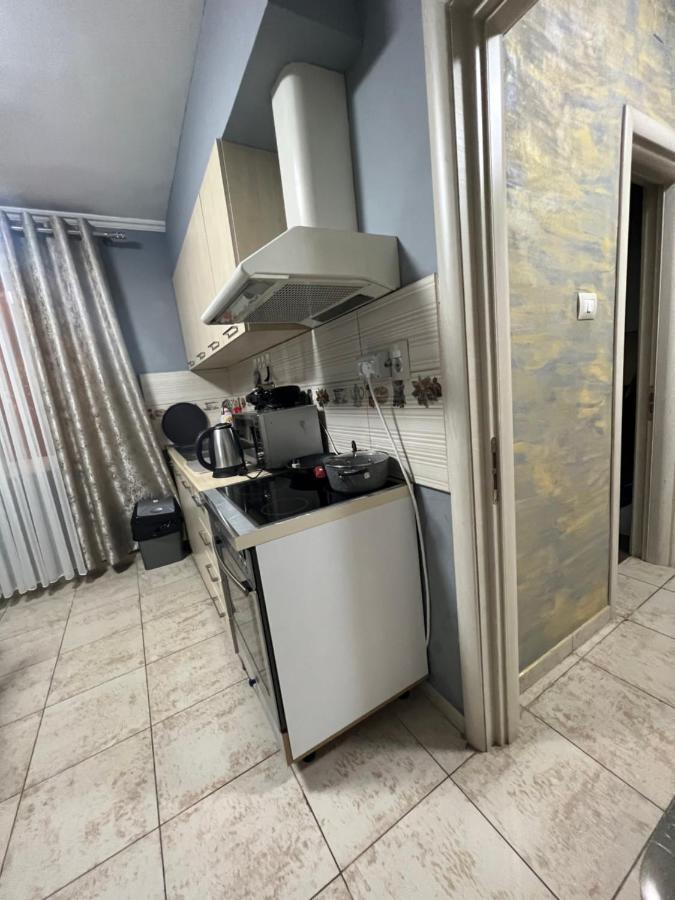 Downtown Retreat "Spiranca" Apartment Tiranë Luaran gambar