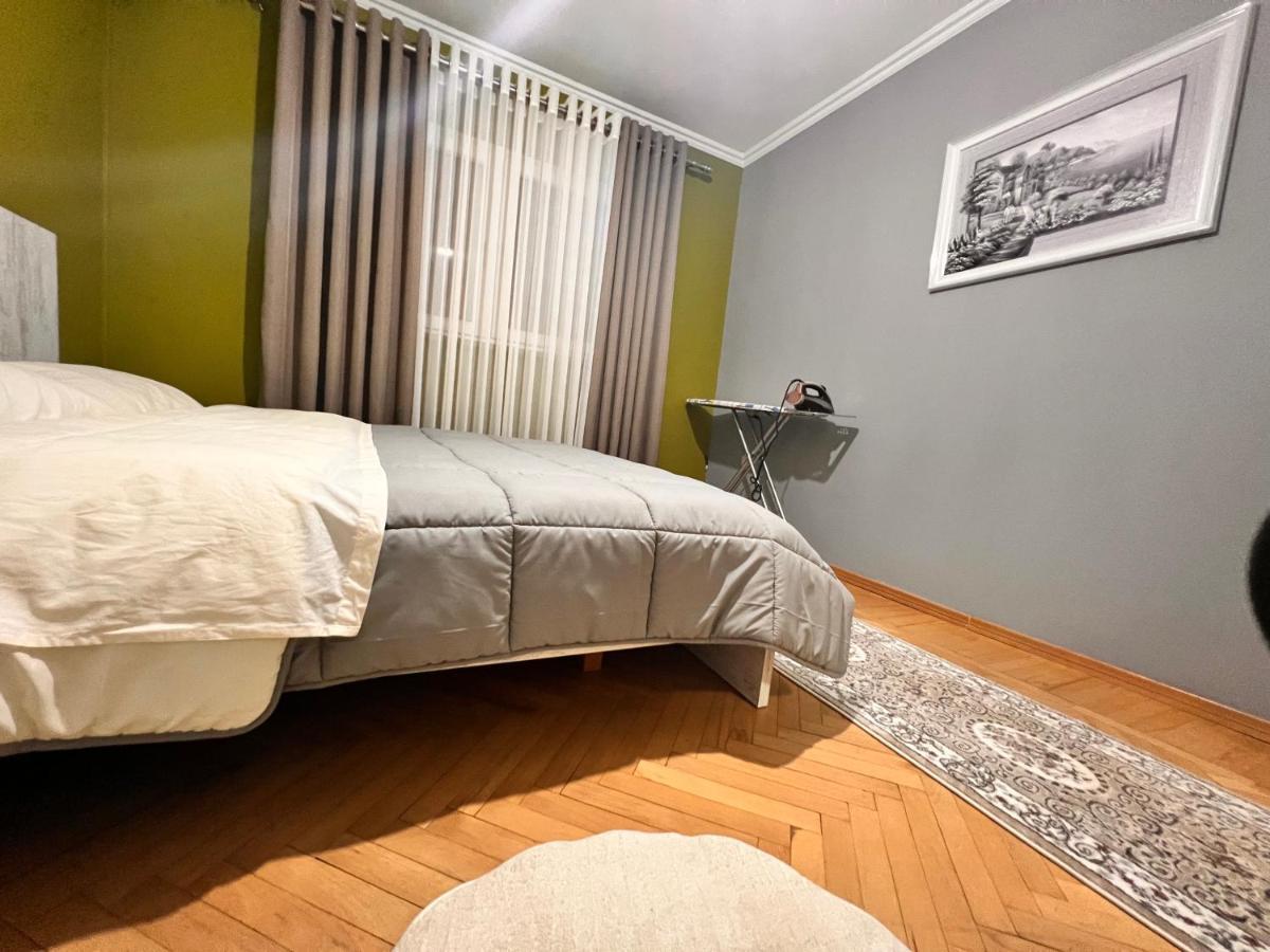 Downtown Retreat "Spiranca" Apartment Tiranë Luaran gambar
