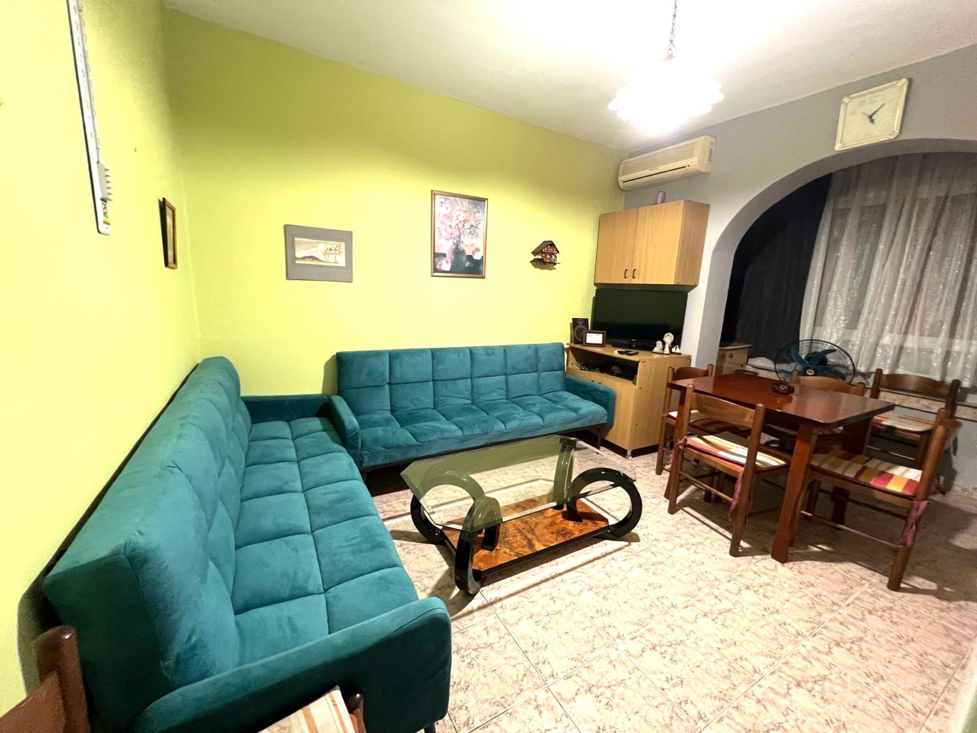 Downtown Retreat "Spiranca" Apartment Tiranë Luaran gambar